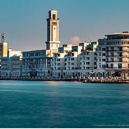 バーリCasa Fronte Del Portoアパートメント エクステリア 写真