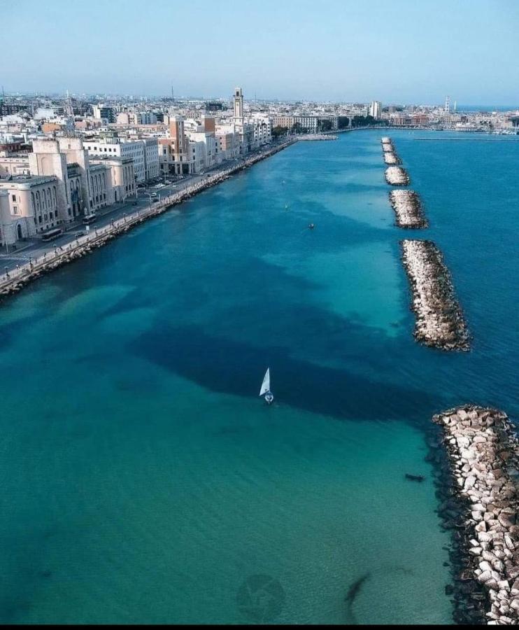 バーリCasa Fronte Del Portoアパートメント エクステリア 写真